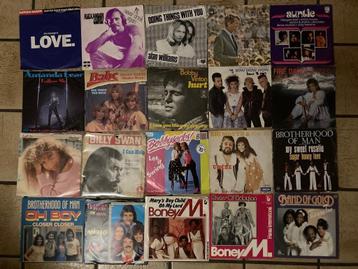 Partij Vinyl singles 450++ beschikbaar voor biedingen