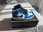 Jordan 1 Mid Signal Blue US10 Nieuw, Kleding | Heren, Schoenen, Blauw, Nike, Nieuw, Ophalen of Verzenden