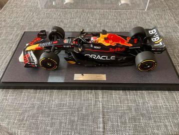 Minichamps 1:12 Max Verstappen Red Bull RB19 Qatar WC 2023 beschikbaar voor biedingen