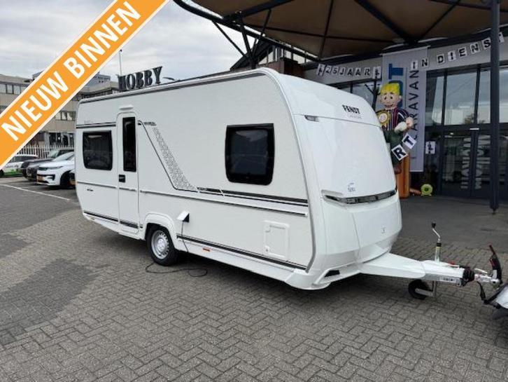 Fendt Bianco Activ 445 SFB 2026 NIEUW BINNEN!!!, Caravans en Kamperen, Caravans, Bedrijf, tot en met 4, 1000 - 1250 kg, Treinzit