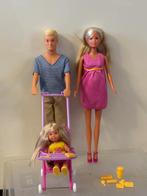 Steffi love happy family zwangere Barbie, Ophalen of Verzenden, Zo goed als nieuw, Barbie