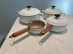 Set van 4 Le Creuset La Mama Set Wit Gietijzer, Gebruikt, Gietijzer, Pannenset, Ophalen of Verzenden