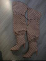 Gucci Overdenknie laarsen, Beige, Nieuw, Ophalen of Verzenden, Gucci