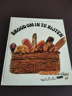 Vintage Bakboek uit 1970. Brood om in te bijten., Gelezen, Ursel Noorman, Overige typen, Ophalen of Verzenden