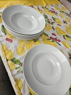 Set (7 stuks) van witte diepe (pasta) borden, Huis en Inrichting, Keuken | Servies, Keramiek, Nieuw, Ophalen of Verzenden, Bord(en)