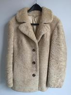 Klassieke damesmantel van schapenbont, jaren '50, Kleding | Dames, Jassen | Winter, Beige, Maat 42/44 (L), Ophalen of Verzenden