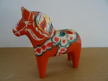 Vintage Dala paard Dalarna paardje + originele sticker beschikbaar voor biedingen