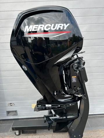 Mercury 100 met 44 draaiuren, in gebruikname  11/2022 beschikbaar voor biedingen
