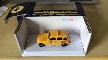 RENAULT 4 AWB TEMATOYS NIEUW + DOOS DESIGNED IN HOLLAND beschikbaar voor biedingen