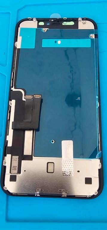 LCD iPhone 12 12pro beschikbaar voor biedingen