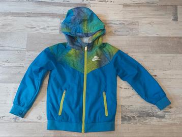 Nike Jas, Maat 110-116 beschikbaar voor biedingen