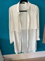 Damesblouse maat 38 - 40 champagne satijn van mango zgan, Kleding | Dames, Blouses en Tunieken, Ophalen of Verzenden