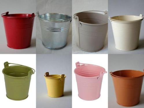 Emmer metaal met hengsel verschillende maten en kleuren p/st, Huis en Inrichting, Woonaccessoires | Overige, Nieuw, Ophalen of Verzenden