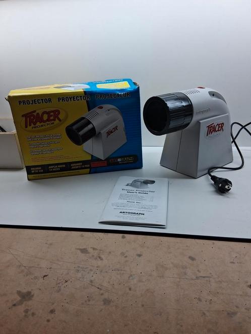 TRACER projector zie info, Audio, Tv en Foto, Diaprojectors, Zo goed als nieuw, Ophalen of Verzenden