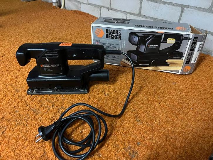 Black&Decker Vlakschuurmachine 90x187mm, Doe-het-zelf en Verbouw, Gereedschap | Schuurmachines, Gebruikt, Vlakschuurmachine, Minder dan 600 watt
