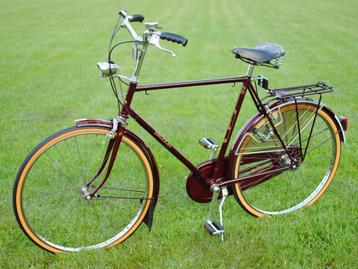 Schitterende bordeauxrode herenfiets Raleigh Superbe 1983 beschikbaar voor biedingen