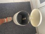 ikea pedaalemmer, Huis en Inrichting, Woonaccessoires | Prullenbakken, Ophalen, Kunststof, Met pedaal, Zo goed als nieuw