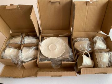 Wedgewood windsor Kop en Schotel Set + Mokken - Nieuw beschikbaar voor biedingen