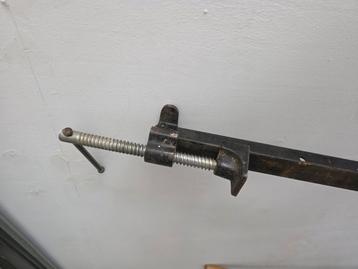 Lijmklem /sergeant beschikbaar voor biedingen