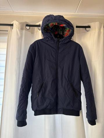 Kenzo winterjas kids beschikbaar voor biedingen