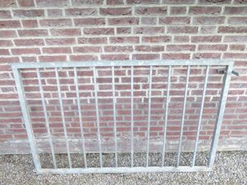 Compleet hekwerk + poorten + palen + muurbeugels | i.z.g.s.  beschikbaar voor biedingen