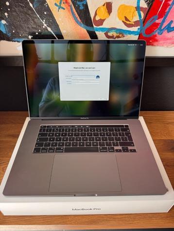 Macbook Pro 16” 2019 | 2.3 i9 | 16 GB | 1024 GB SSD beschikbaar voor biedingen