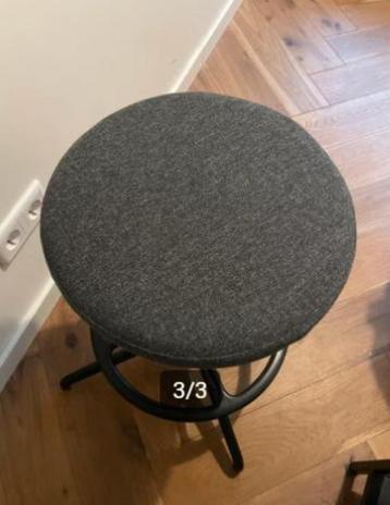 Bureaustoel beschikbaar voor biedingen