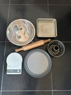 2 nieuwe bakblikken kom weegschaal deegroller, Huis en Inrichting, Ophalen of Verzenden, Zo goed als nieuw