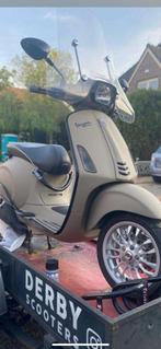 Vespa sprint 2016. 17***km, Ophalen, Zo goed als nieuw