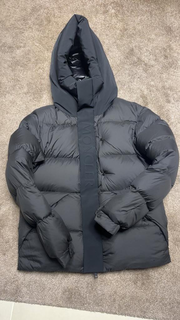 Nieuw! Moncler Madeira maat S kleur zwart, Kleding | Heren, Jassen | Winter, Zo goed als nieuw, Zwart, Ophalen of Verzenden