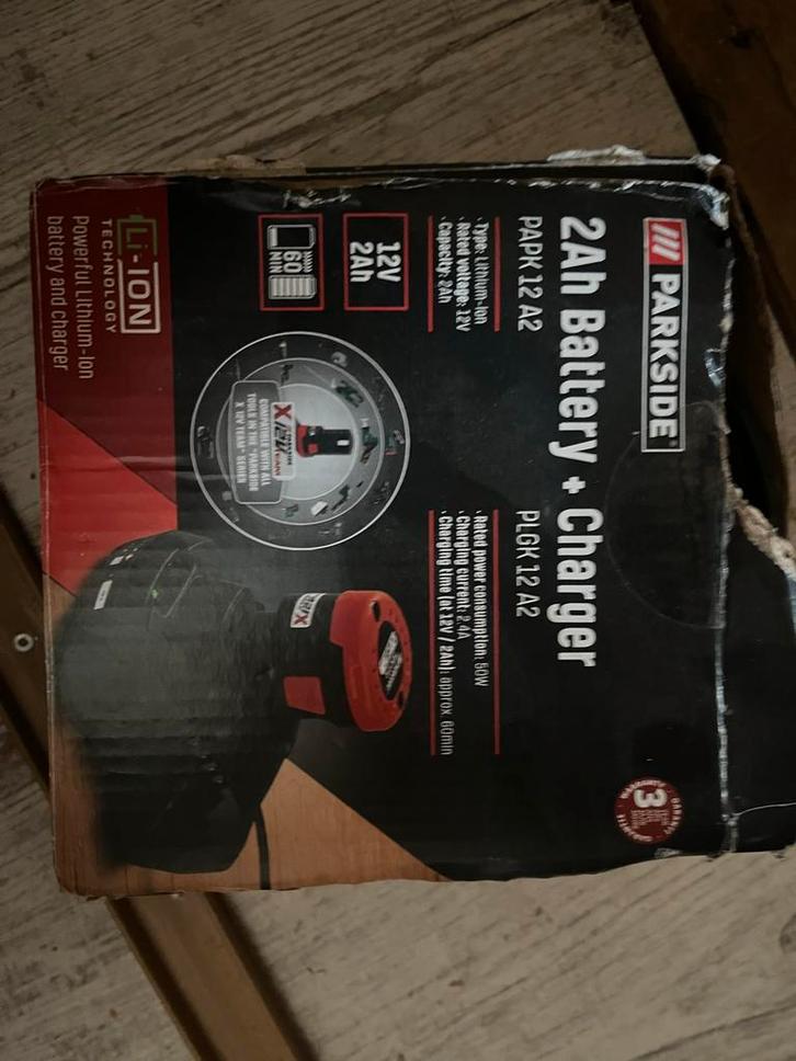 Parkside 2Ah Accu + Oplader PAPK 12 A2, Doe-het-zelf en Verbouw, Gereedschap | Machine-onderdelen en Toebehoren, Gebruikt, Ophalen of Verzenden