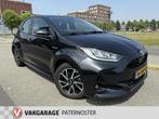 Toyota Yaris 1.5 Hybrid Carplay / 16'' LMV / Bovag garantie, 12 maanden, Gebruikt, Euro 6, Zwart