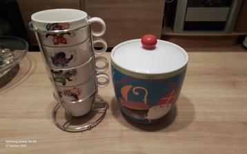  Sint en Piet Servies - Kopjes en pepernoot Pot beschikbaar voor biedingen