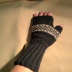 Polswarmers/ Vingerloze handschoenen van wol., Ophalen of Verzenden, Nieuw, Breien