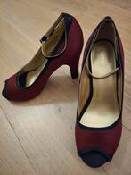 Elegante bordeauxrode pumps van H&M, Ophalen, Nieuw, Rood, Pumps