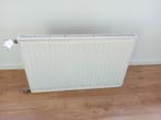 Radiator met ophangbeugels 80x50x7cm, Doe-het-zelf en Verbouw, Verwarming en Radiatoren, Ophalen of Verzenden, Gebruikt, Radiator