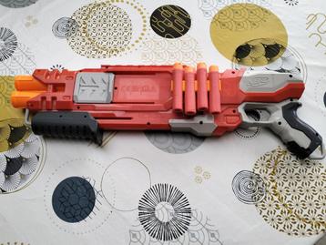 Nerf geweer beschikbaar voor biedingen