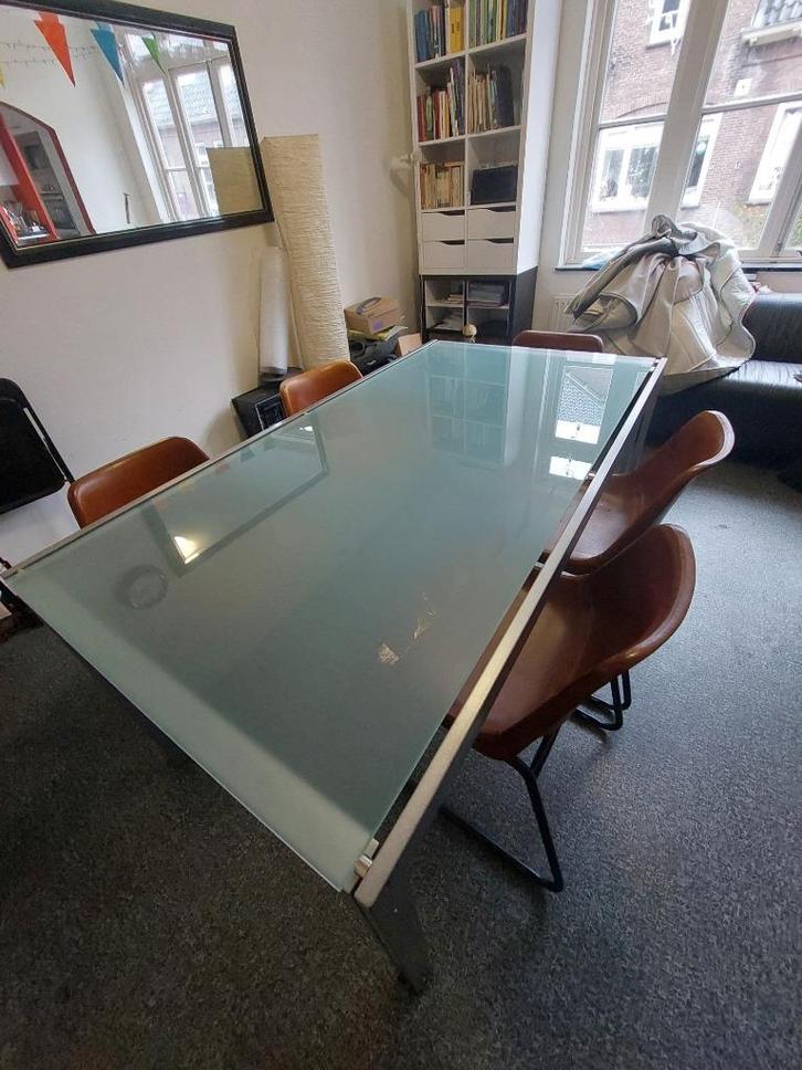 design eettafel met glazen blad, Huis en Inrichting, Tafels | Eettafels, Zo goed als nieuw, 50 tot 100 cm, 150 tot 200 cm, Vijf personen of meer