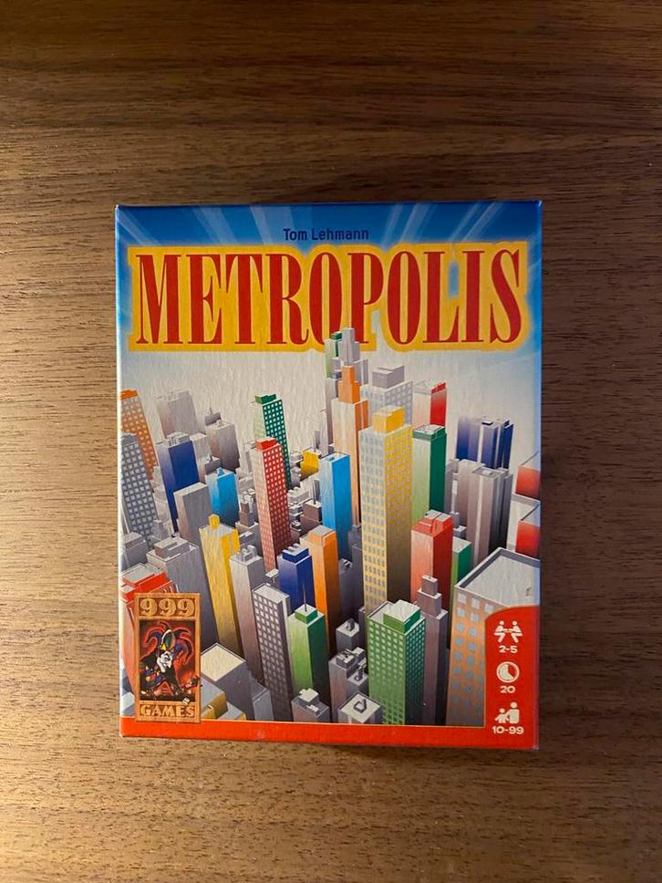 Metropolis: Bouw je eigen stad!, Hobby en Vrije tijd, Gezelschapsspellen | Bordspellen, Zo goed als nieuw, Drie of vier spelers