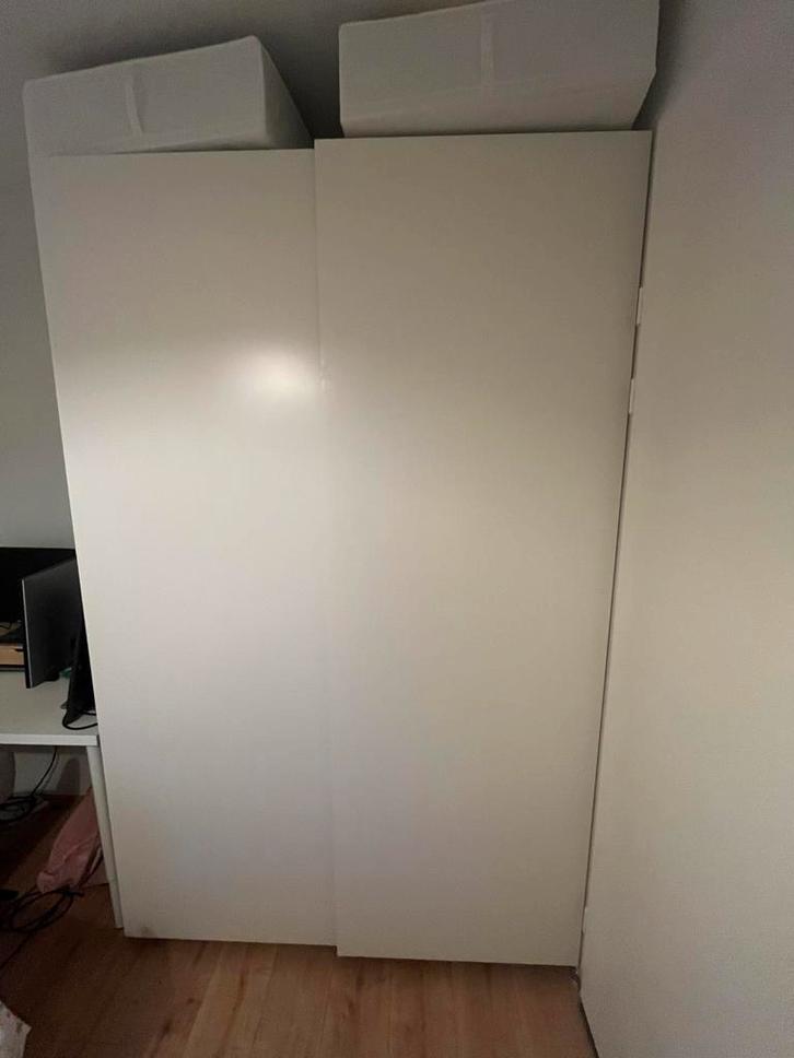 Pax Kast Wit met schuifdeuren, Huis en Inrichting, Kasten | Kledingkasten, Zo goed als nieuw, 200 cm of meer, 150 tot 200 cm, 50 tot 75 cm