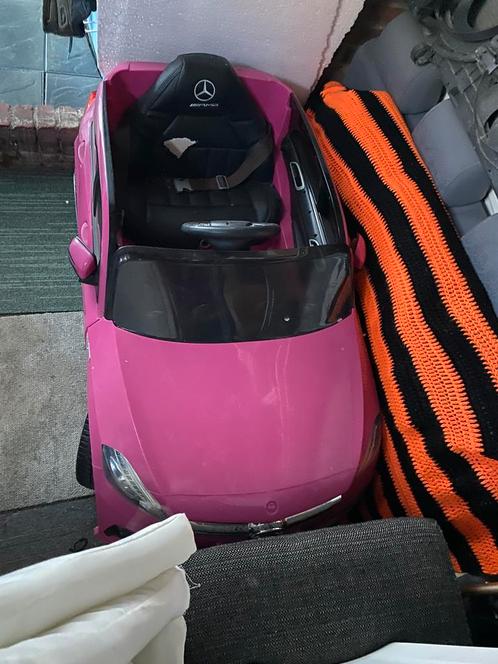 Kinder auto met afstandsbediening, Kinderen en Baby's, Speelgoed | Buiten | Accuvoertuigen, Gebruikt, Ophalen