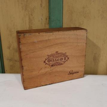 Houten kist origineel sigaar Willem II Surprise 30,5 x 25 cm beschikbaar voor biedingen