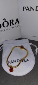 Prachtige zilveren Pandora armband met bedel, Pandora, Ophalen of Verzenden, Zo goed als nieuw, 1 bedel