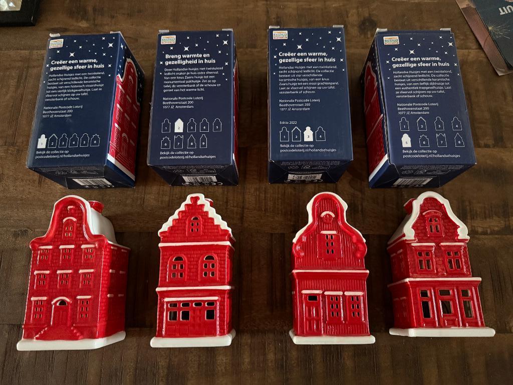 Postcodeloterij huisjes 1 / 3 / 5, Diversen, Kerst, Ophalen of Verzenden, Zo goed als nieuw