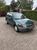 Toyota Starlet 1.3 16V AUT 1996 Groen, Auto's, Automaat, 4 cilinders, Starlet, 400 kg