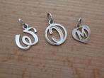 zilveren letter bedel/hangers voor ketting of armband [137], Overige voorstellingen, Verzenden, Zo goed als nieuw, Zilver