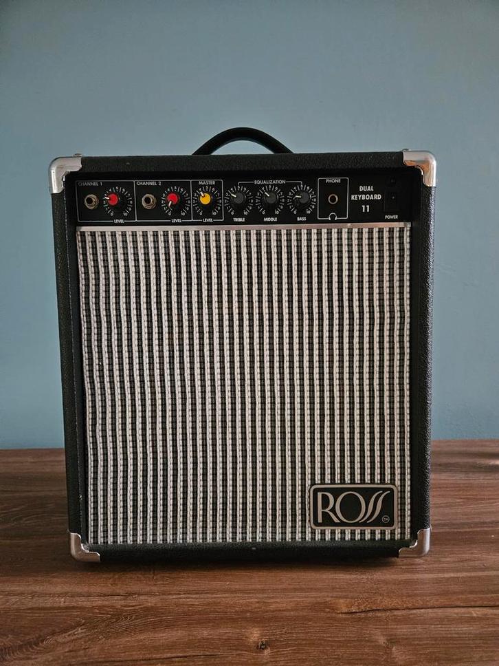 Vintage Ross Gitaar Keyboard Versterker, Muziek en Instrumenten, Versterkers | Bas en Gitaar, Zo goed als nieuw, Ophalen of Verzenden