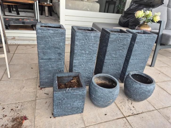 Mega collections Antraciet grijze bloempotten, Tuin en Terras, Bloembakken en Plantenbakken, Gebruikt, Steen, 30 tot 60 cm, Vierkant