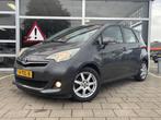 Toyota Verso-S 1.3 VVT-i Aspiration /Cruise/Clima/NAVI/Camer, Voorwielaandrijving, Euro 5, Stof, Gebruikt