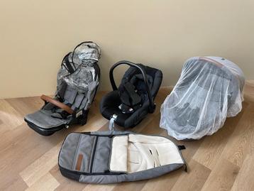 Kinderwagen Mutsy Evo (complete set!) beschikbaar voor biedingen